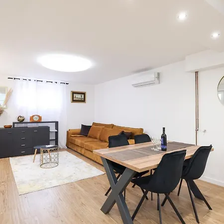 Apartament Oscar & Leo *