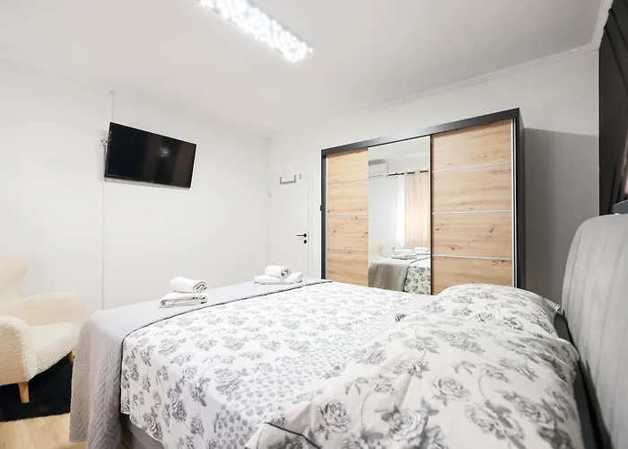 Apartman Oscar & Leo *