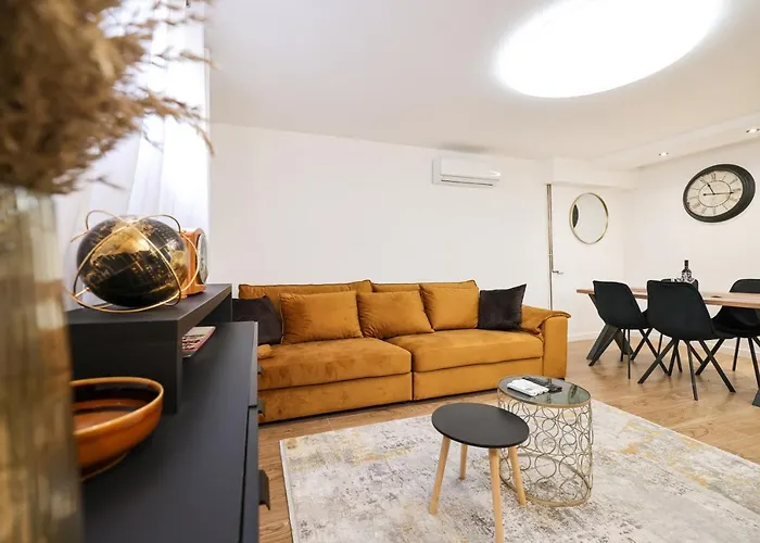 Oscar & Leo * 扎达尔