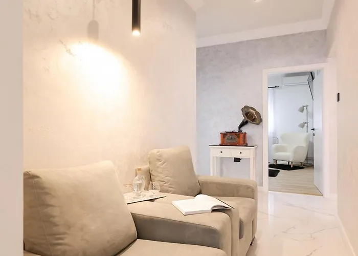 Oscar & Leo * 扎达尔